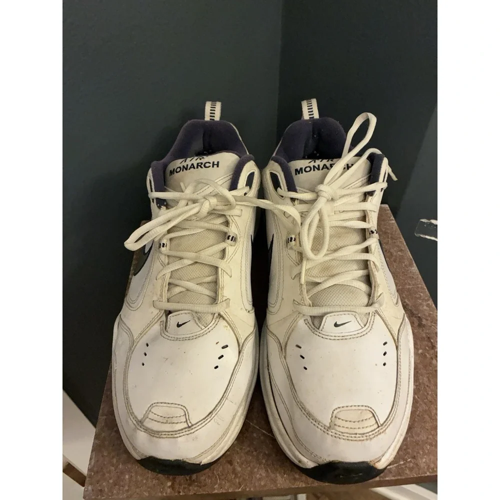 Nike Air Monarch IV Men's Training Shoes White/Navy Blue -‎ Pre-Owned